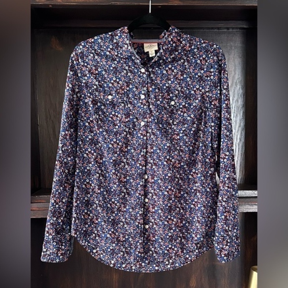 St. John’s Bay Women’s Button-down | Floral Navy | Size Small